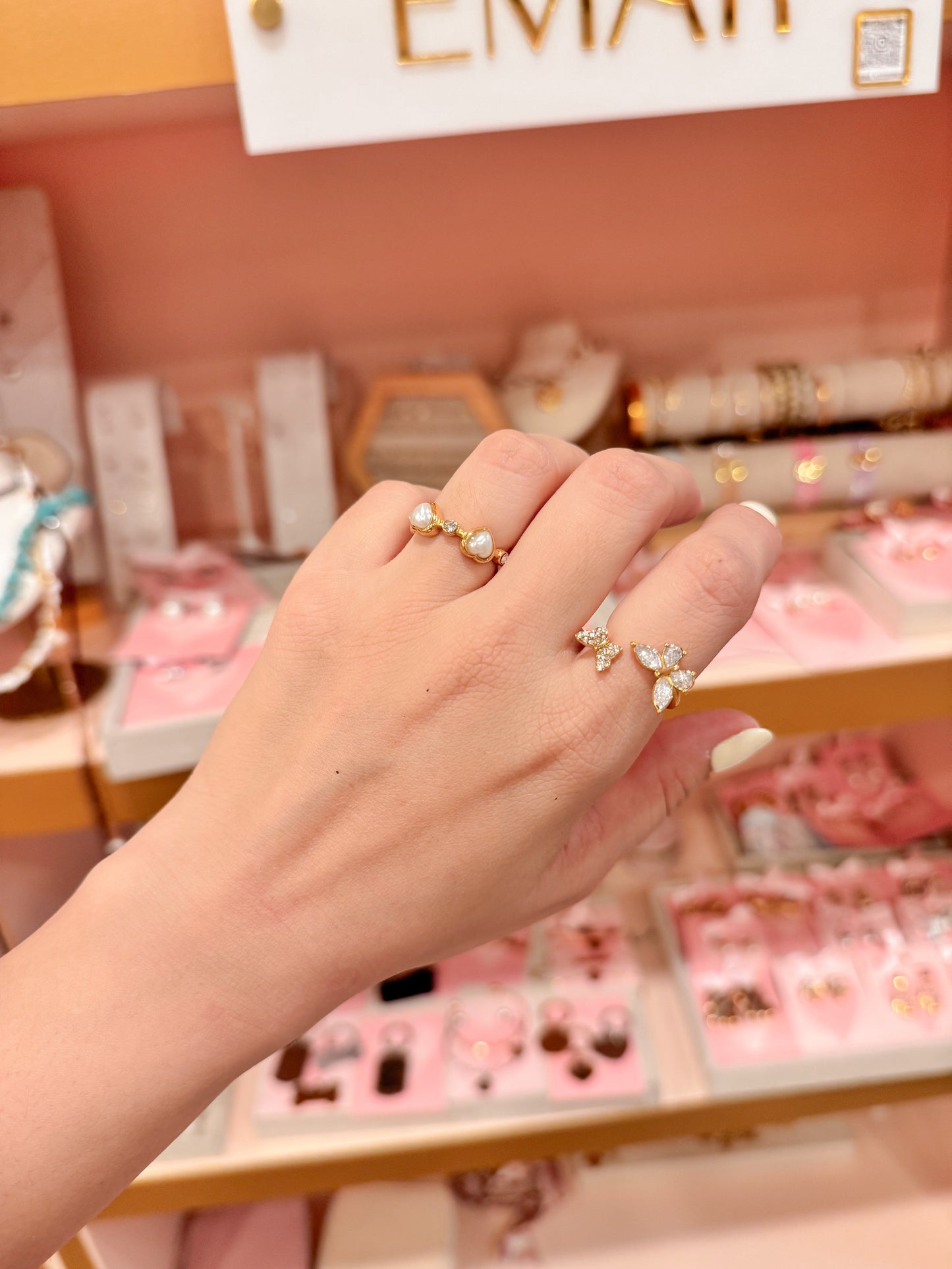 Heart ring