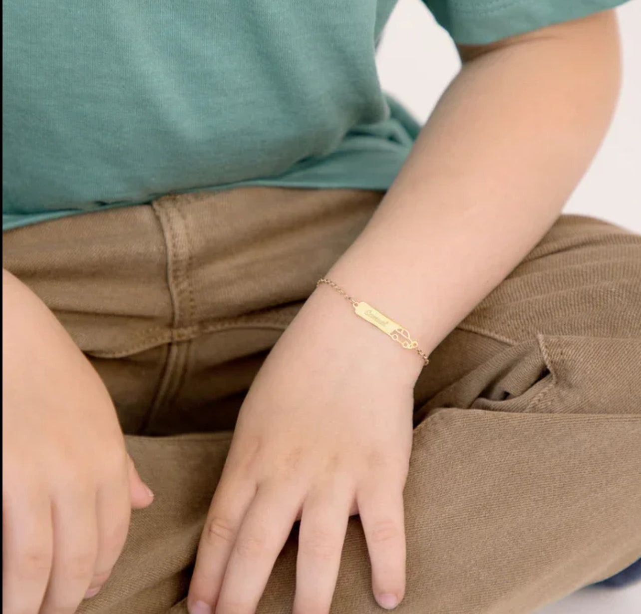 14k con grabado pulsera de carro