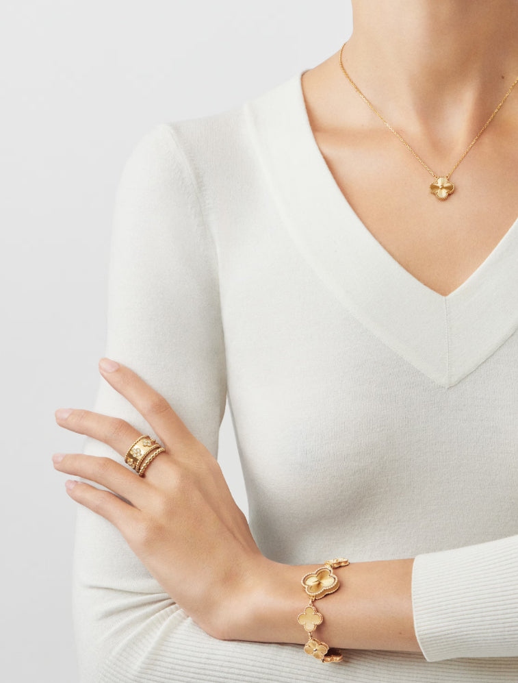 Collar Vann dorado