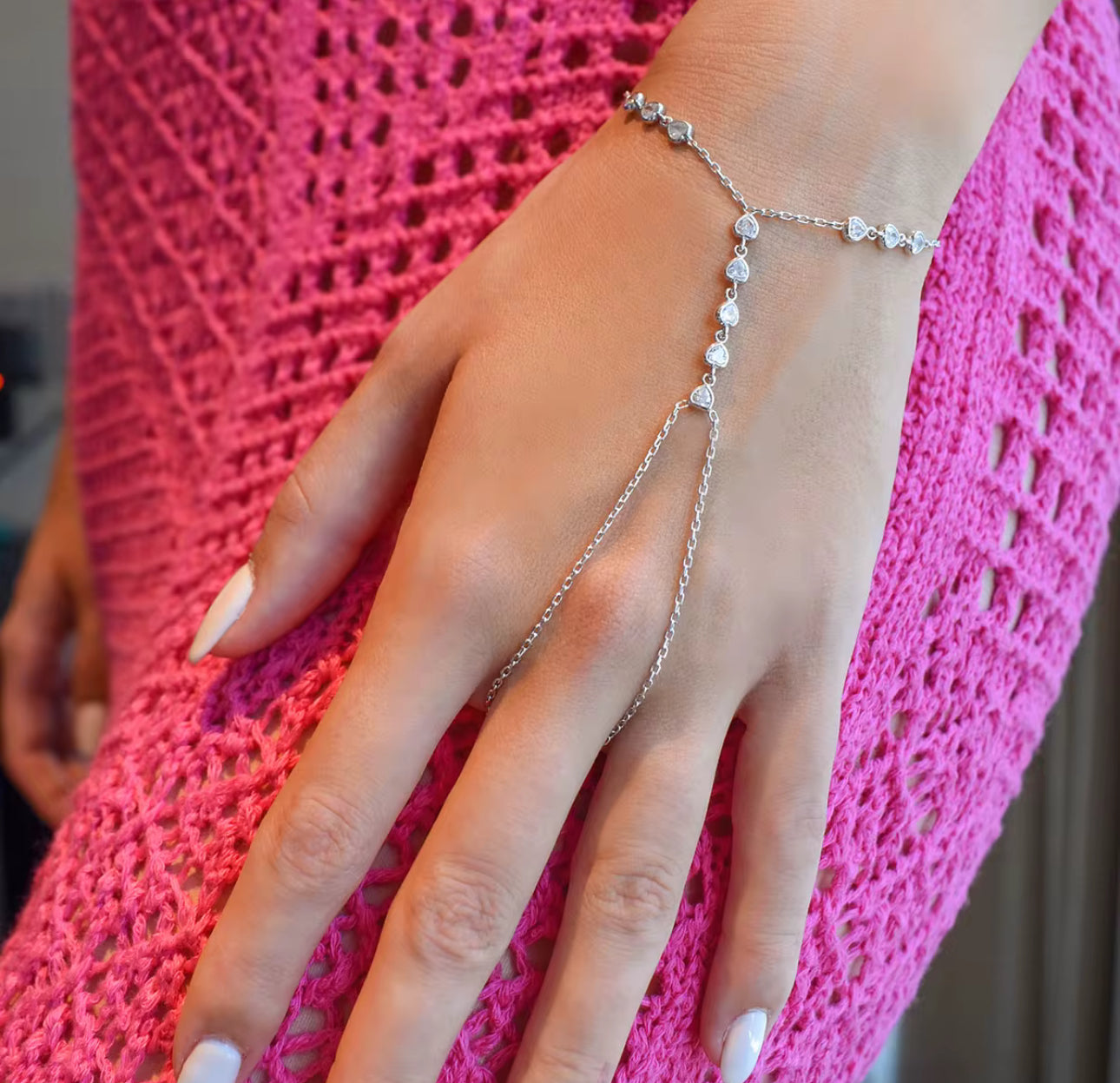 Bracelet e