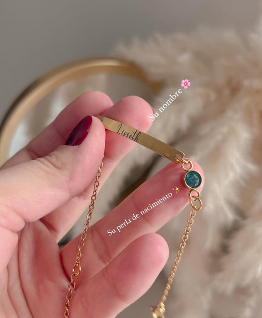 Pulsera con nombre + perla del mes de nacimiento
